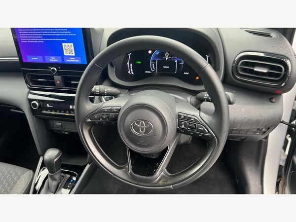 Used Toyota Yaris Cross 2024 for sale - 76226584: Photo 10