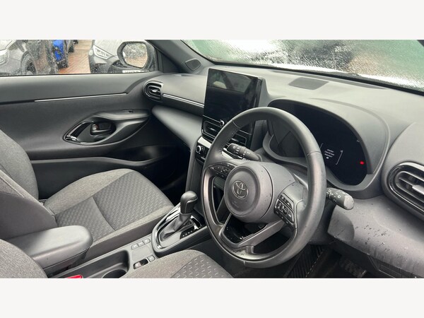 Used Toyota Yaris Cross 2024 for sale - 76226584: Photo 13