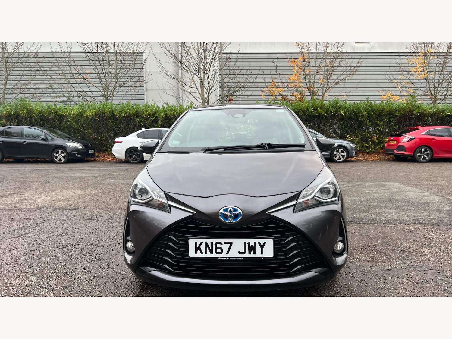 Used Toyota Yaris 2017 for sale - 76512959: Photo 17