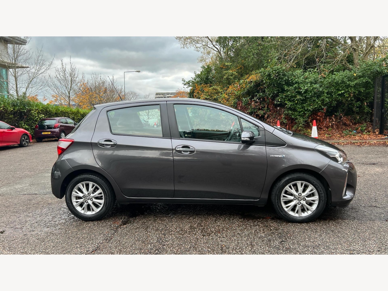Used Toyota Yaris 2017 for sale - 76512959: Photo 18