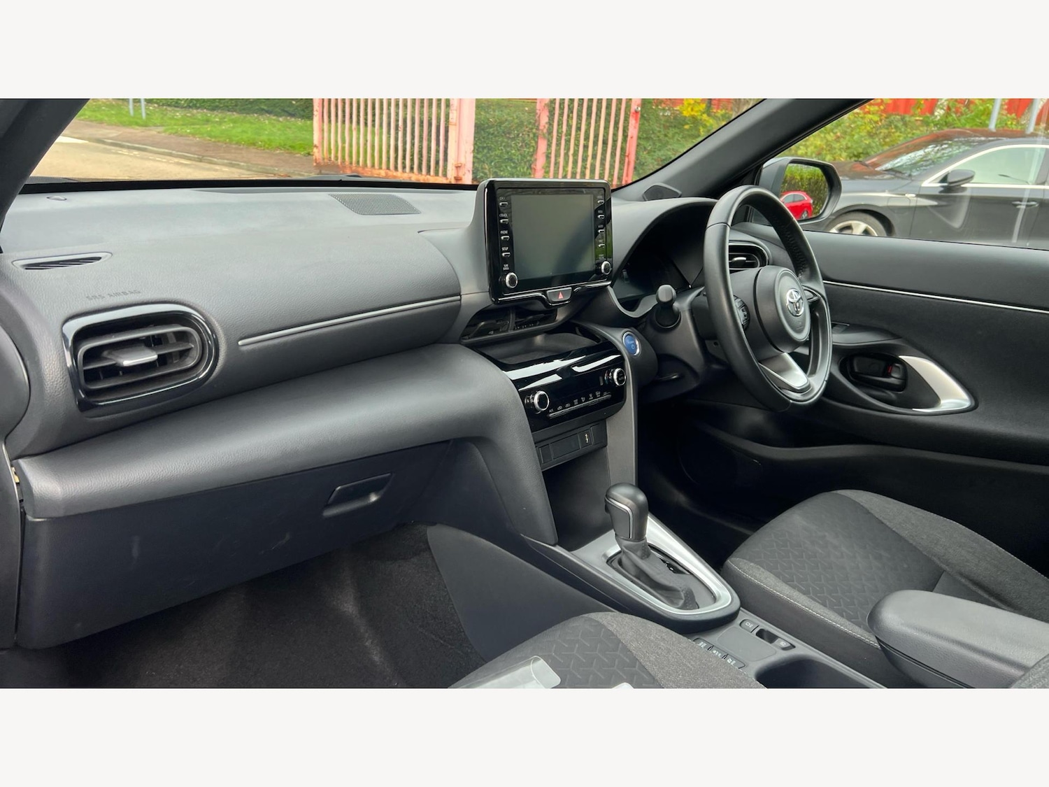 Used Toyota Yaris Cross 2023 for sale - 76269762: Photo 12