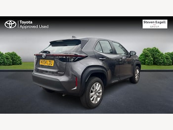 Used Toyota Yaris Cross 2024 for sale - 78307211: Photo