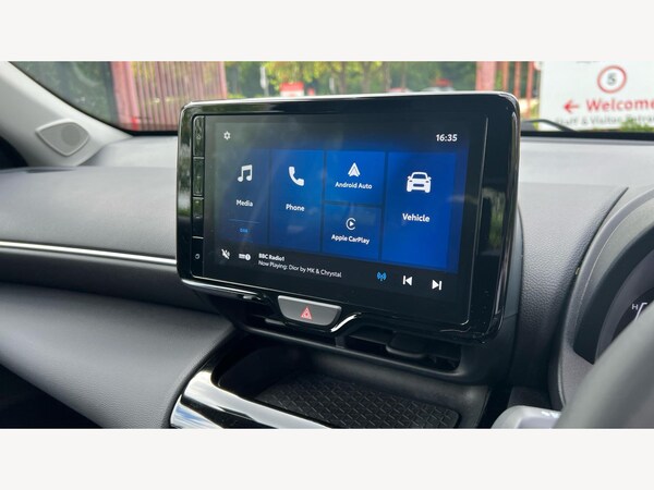 Used Toyota Yaris Cross 2024 for sale - 76239033: Photo 9