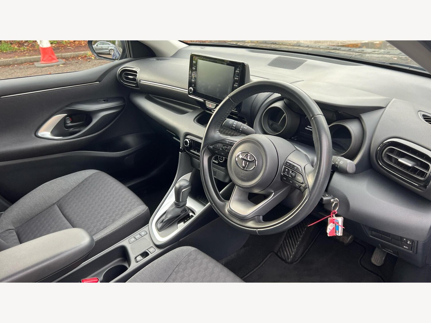 Used Toyota Yaris 2022 for sale - 76994329: Photo 13