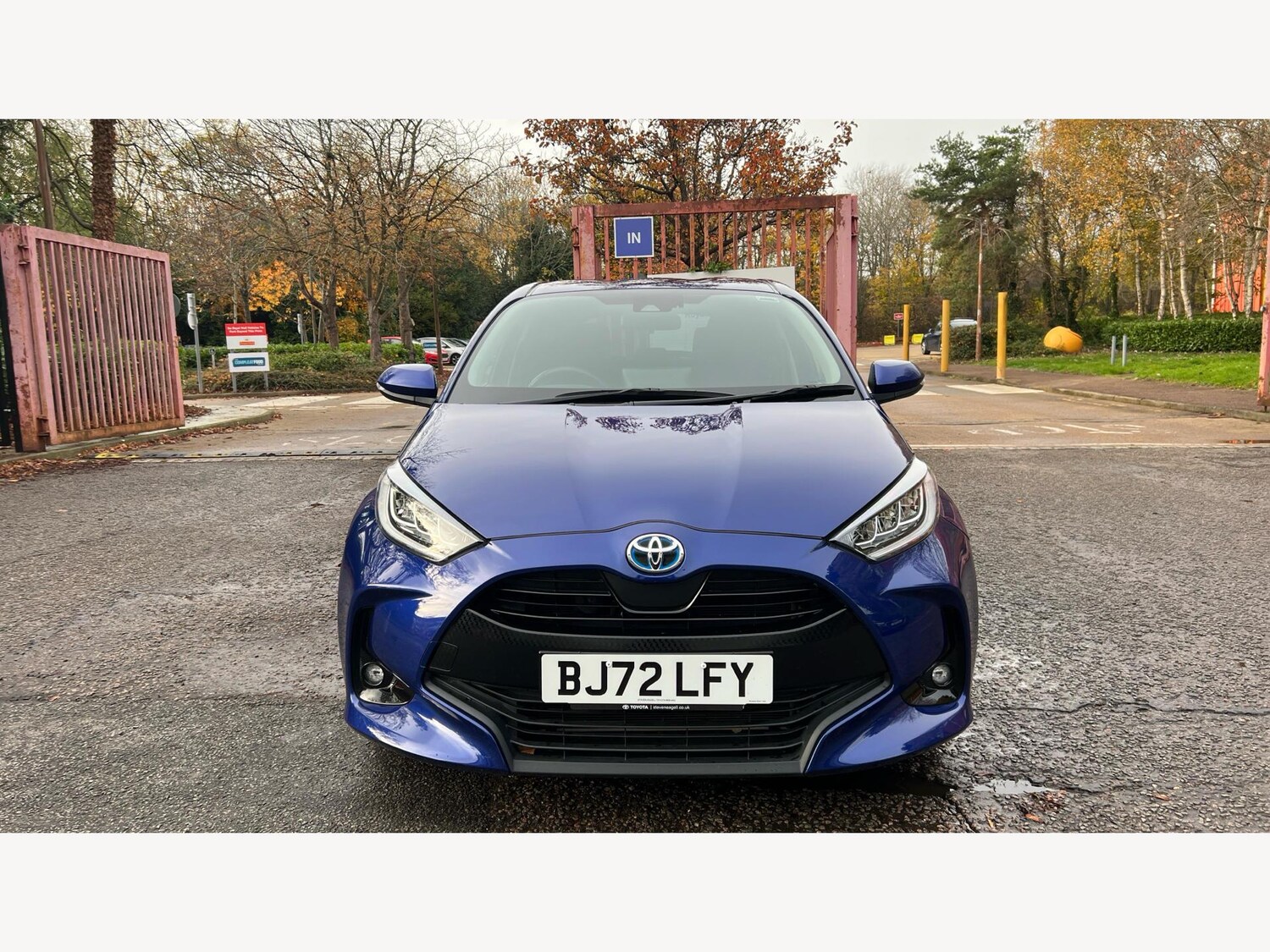 Used Toyota Yaris 2022 for sale - 76994329: Photo 17