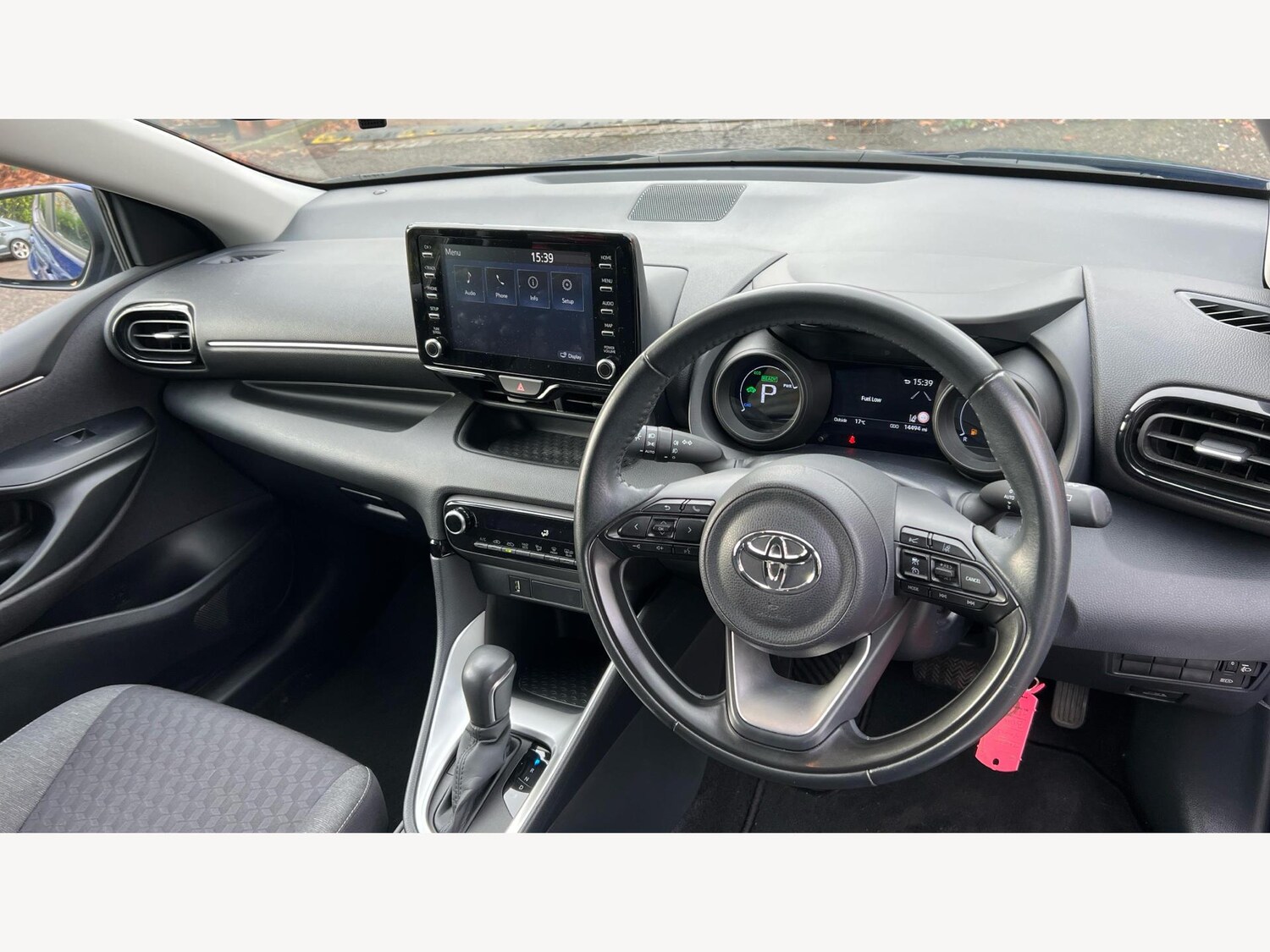 Used Toyota Yaris 2022 for sale - 76994329: Photo 7