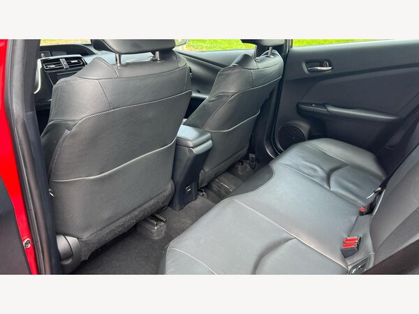 Used Toyota Prius 2017 for sale - 76190099: Photo 15