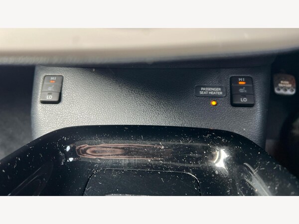 Used Toyota Prius 2017 for sale - 76190099: Photo 22
