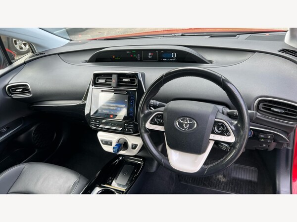 Used Toyota Prius 2017 for sale - 76190099: Photo 7
