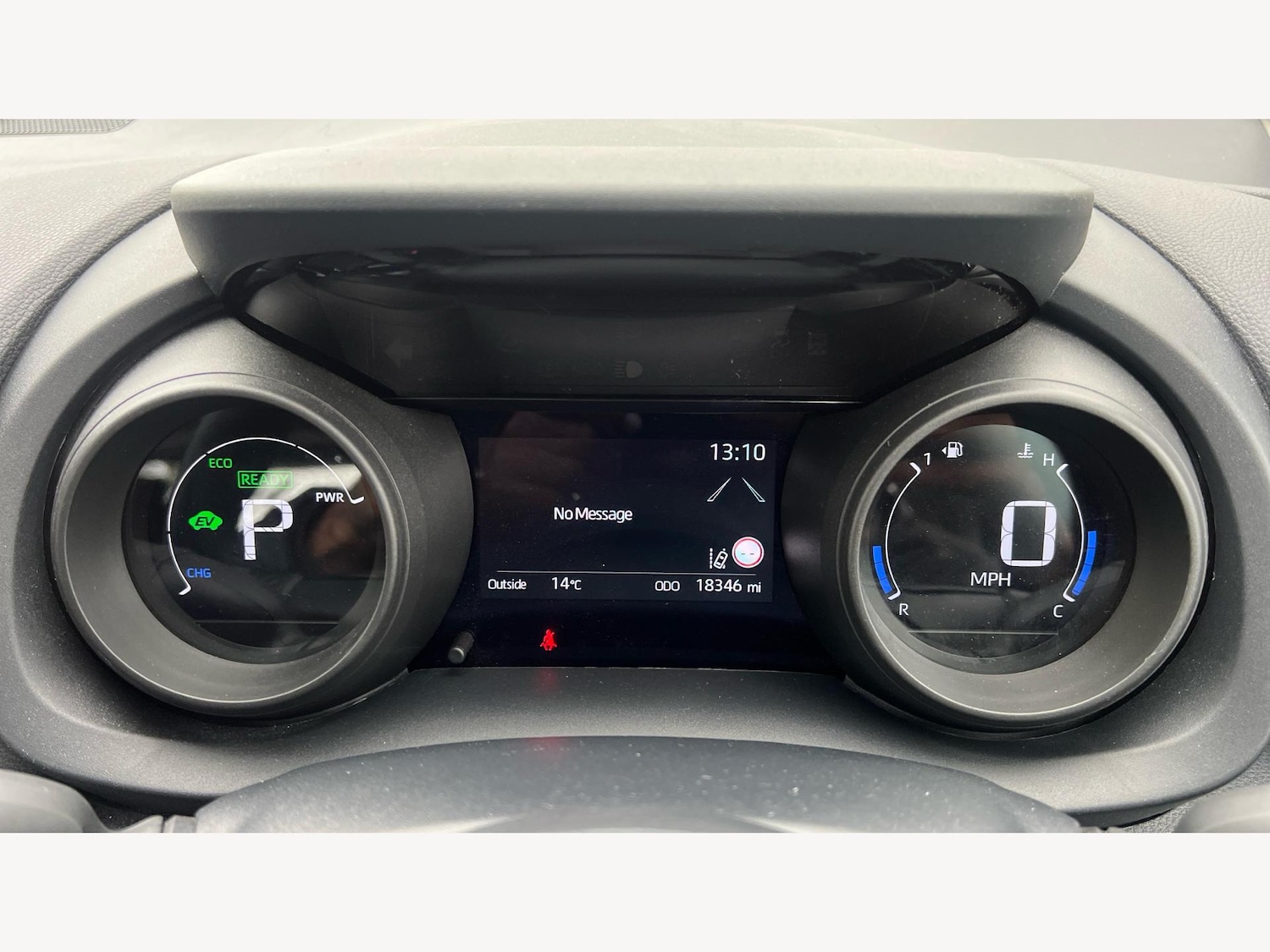 Used Toyota Yaris Cross 2023 for sale - 77425382: Photo 11