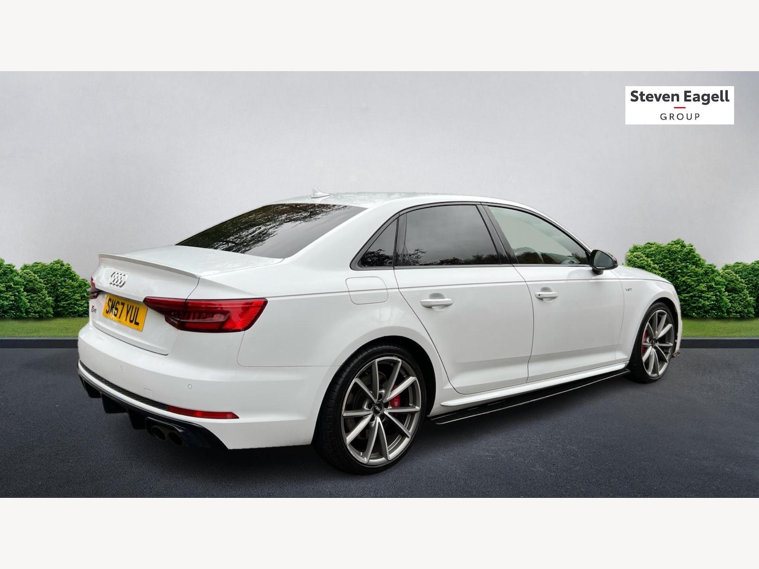 Used Audi A4 2017 for sale - 76824344: Photo 2