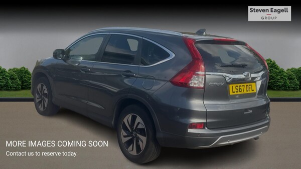 Used Honda CR-V 2017 for sale - 76138061: Photo 2