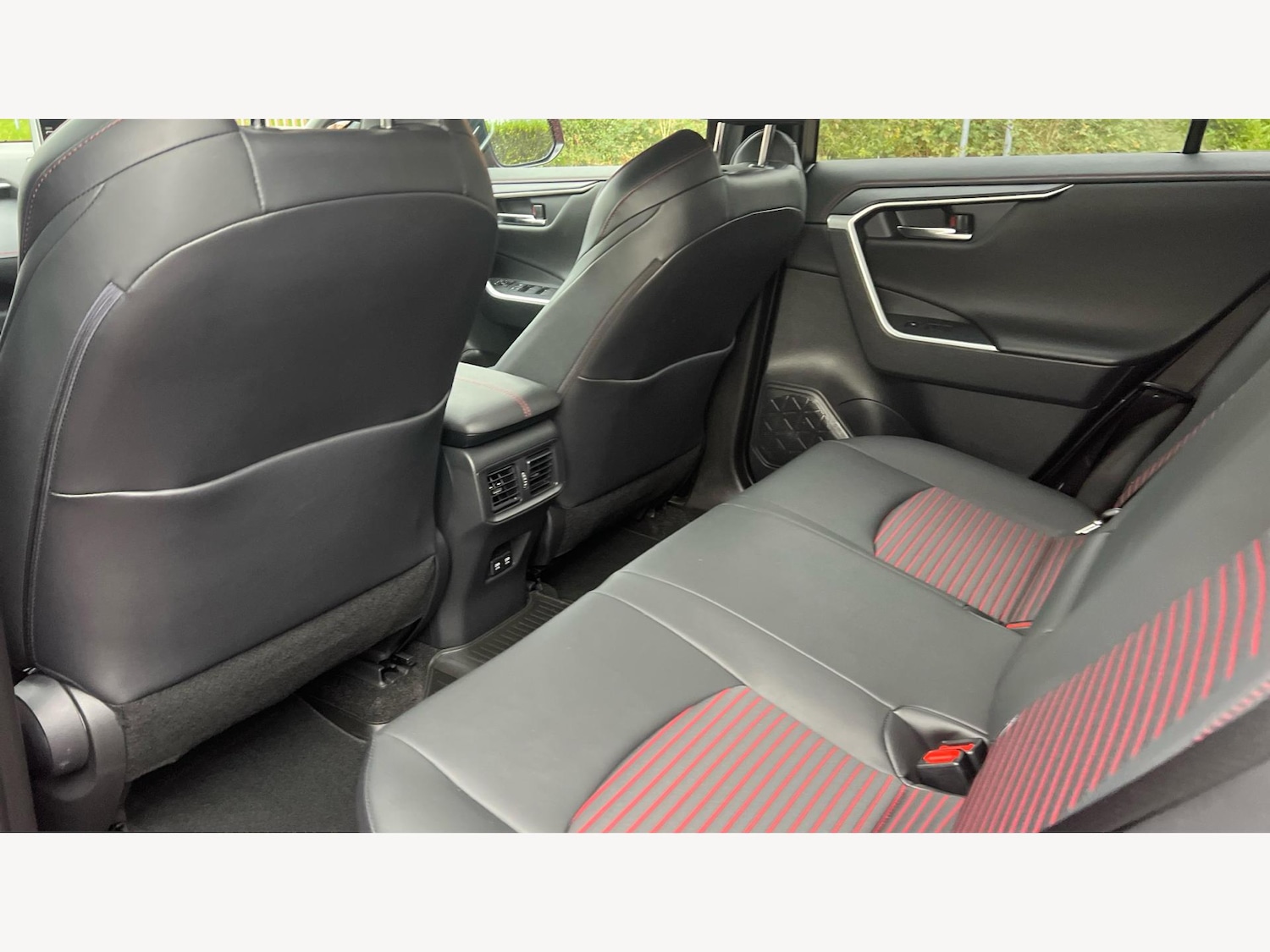 Used Toyota RAV4 2021 for sale - 77120753: Photo 15