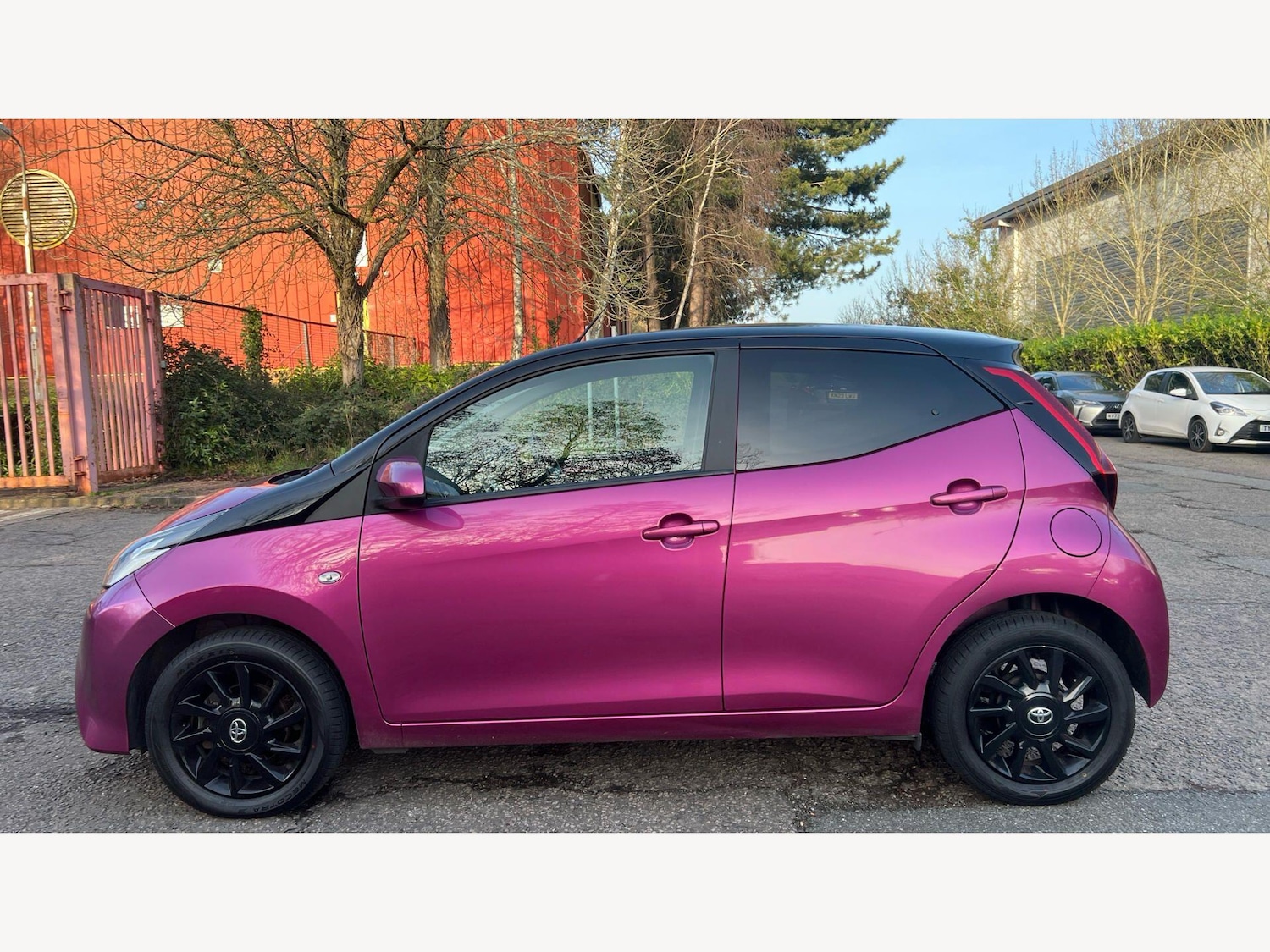 Used Toyota AYGO for sale - 78185727: Photo 19