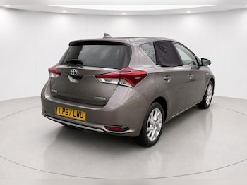 Used Toyota Auris 2018 for sale - 79552786: Photo