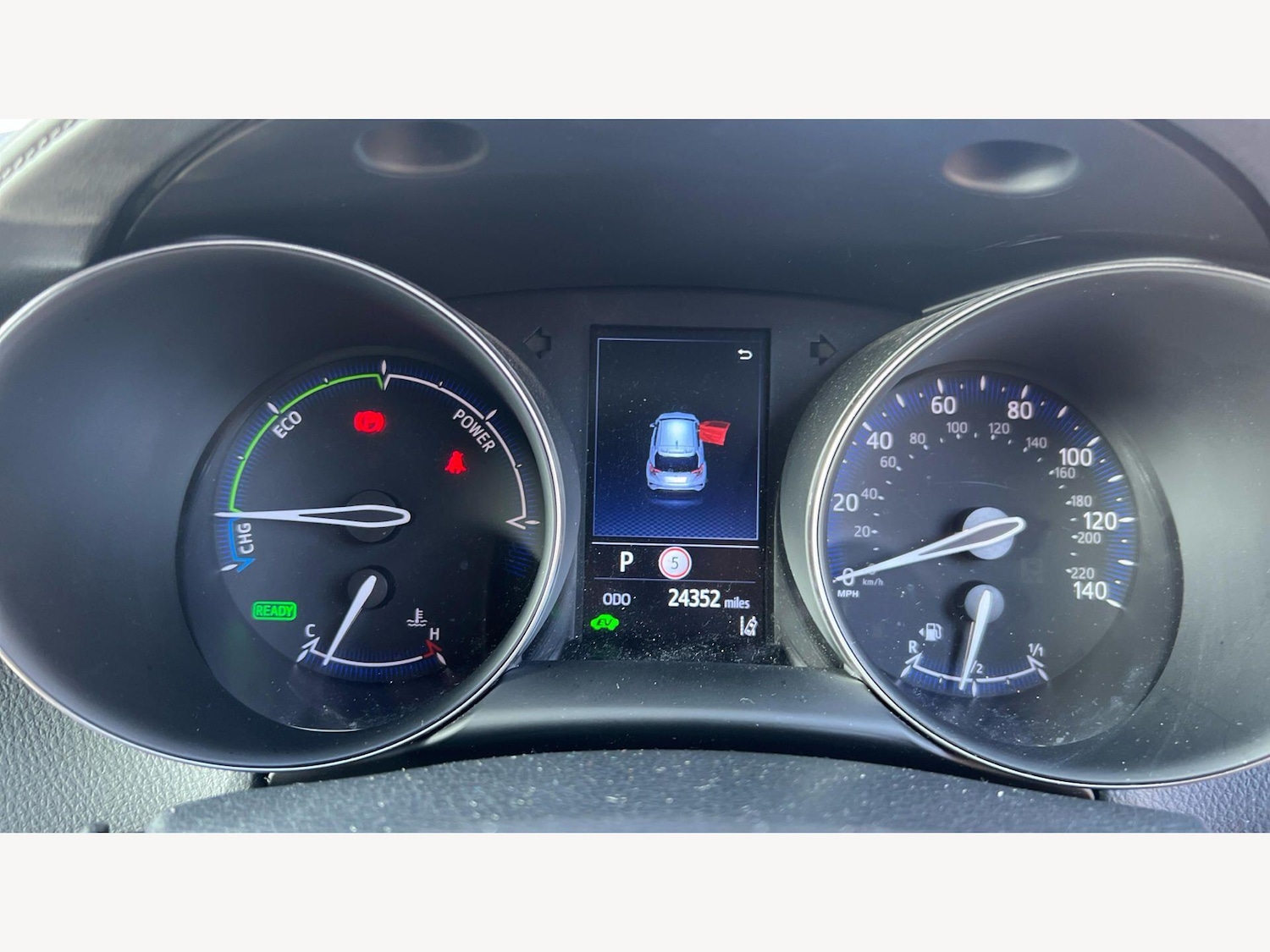 Used Toyota C-HR for sale - 77794334: Photo 11