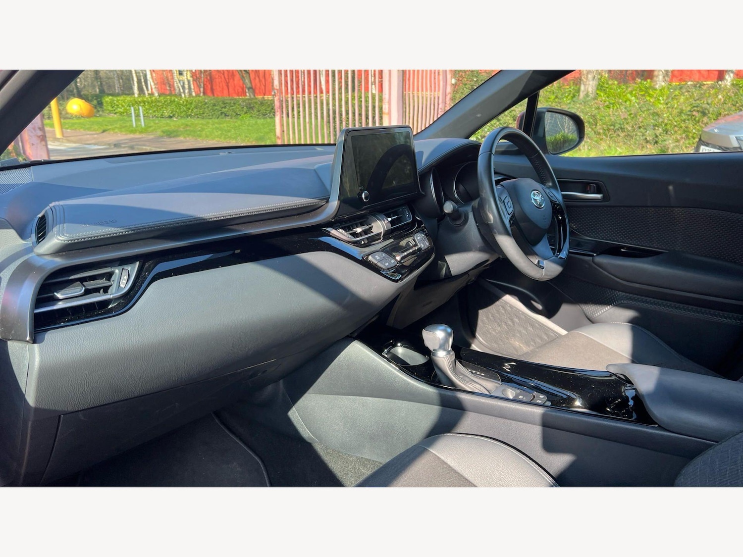 Used Toyota C-HR for sale - 77794334: Photo 12