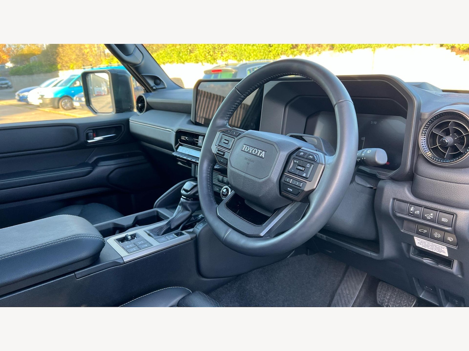 Used Toyota Land Cruiser 2024 for sale - 77854227: Photo 13