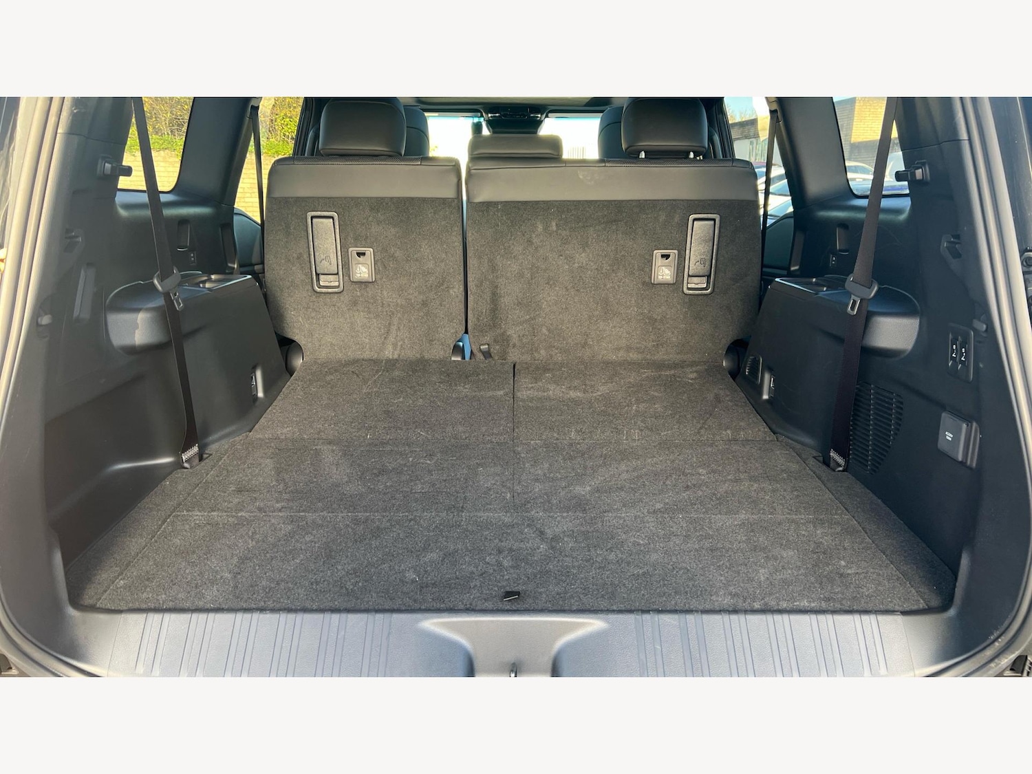 Used Toyota Land Cruiser 2024 for sale - 77854227: Photo 27