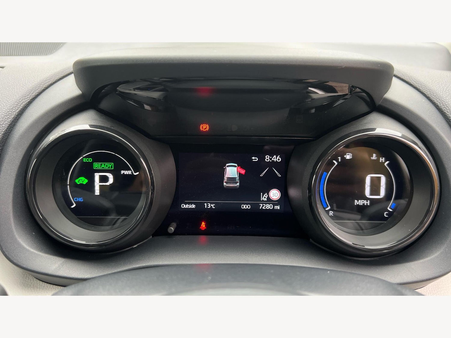 Used Toyota Yaris 2022 for sale - 76337801: Photo 11