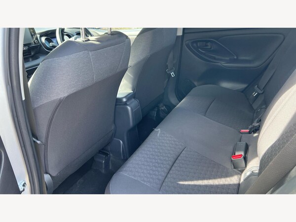 Used Toyota Yaris 2023 for sale - 76084558: Photo 15
