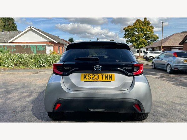 Used Toyota Yaris 2023 for sale - 76084558: Photo 21