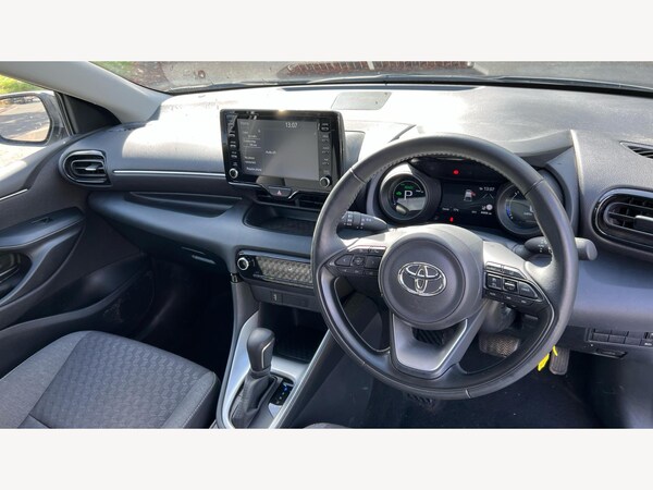 Used Toyota Yaris 2023 for sale - 76084558: Photo 7