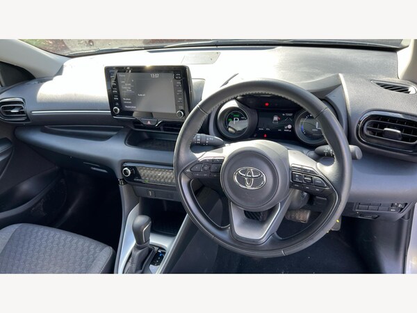 Used Toyota Yaris 2023 for sale - 76084558: Photo 8