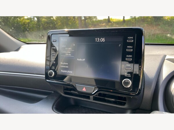 Used Toyota Yaris 2023 for sale - 76084558: Photo 9