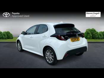 Used Toyota Yaris 2024 for sale - 74837604: Photo