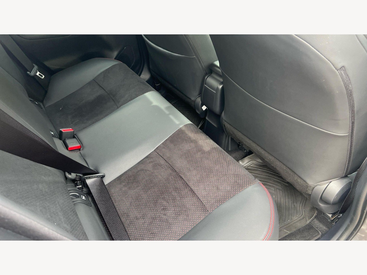 Used Toyota Yaris for sale - 78214685: Photo 10