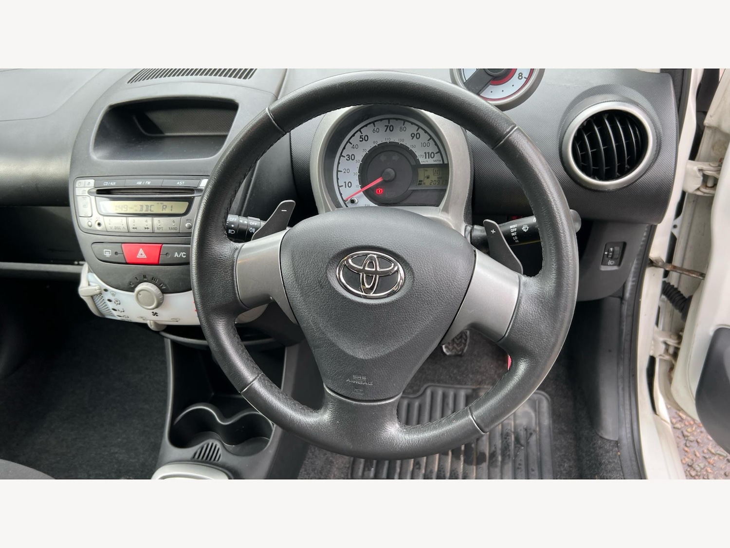 Used Toyota AYGO for sale - 76539161: Photo 10