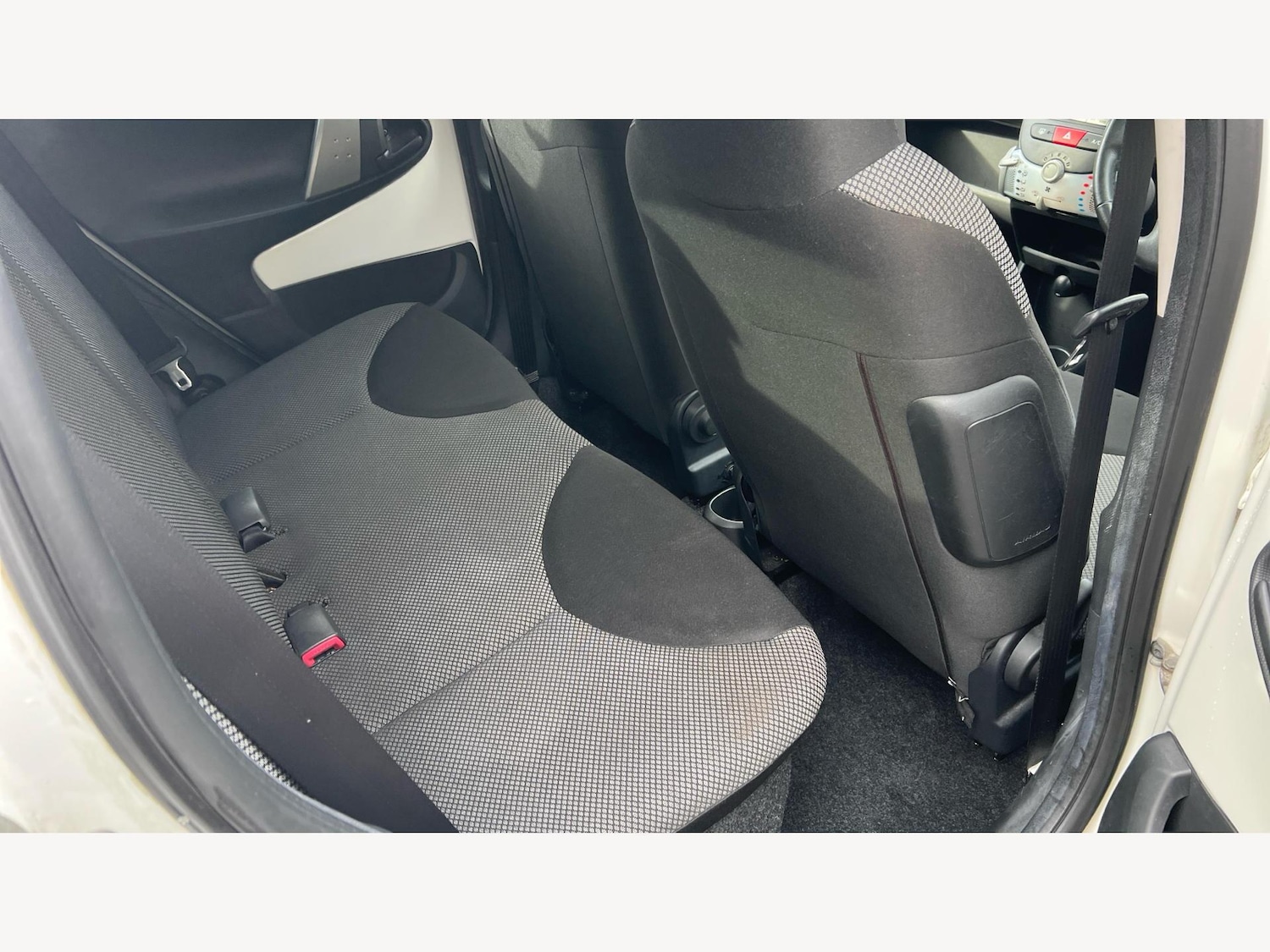 Used Toyota AYGO for sale - 76539161: Photo 14