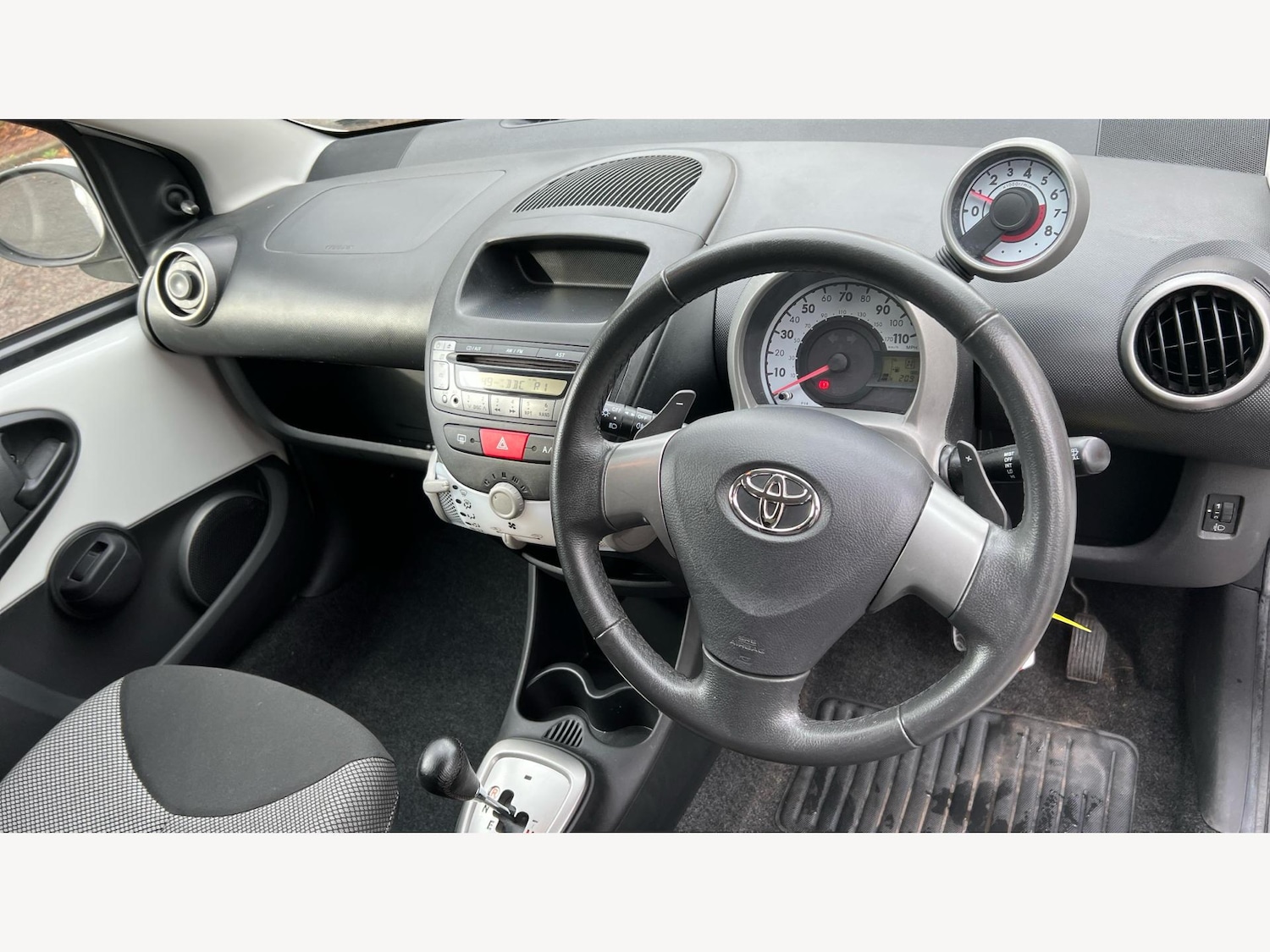 Used Toyota AYGO for sale - 76539161: Photo 7