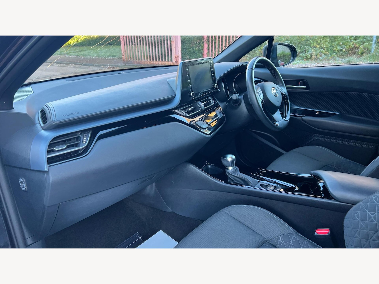 Used Toyota C-HR 2020 for sale - 76688574: Photo 12