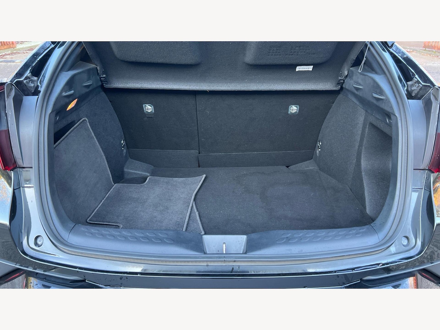 Used Toyota C-HR 2020 for sale - 76688574: Photo 16