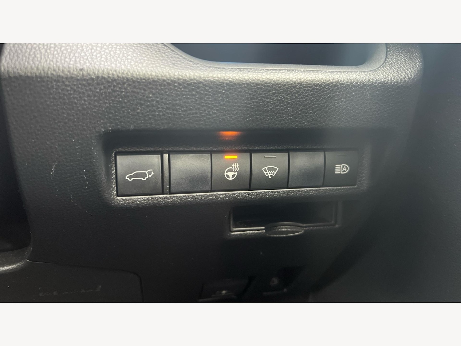 Used Toyota RAV4 2019 for sale - 77119626: Photo 24