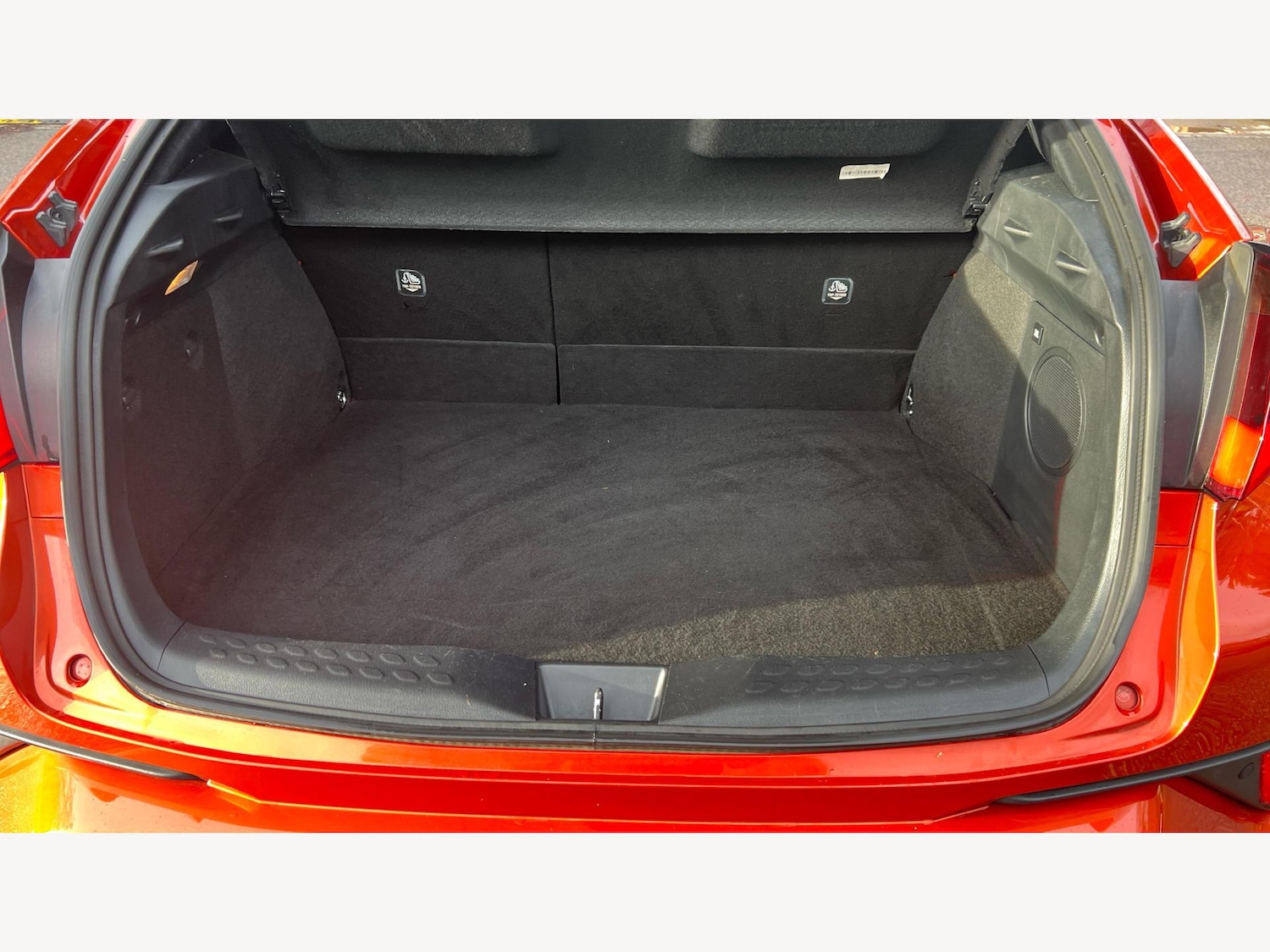 Used Toyota C-HR 2020 for sale - 77315250: Photo 16