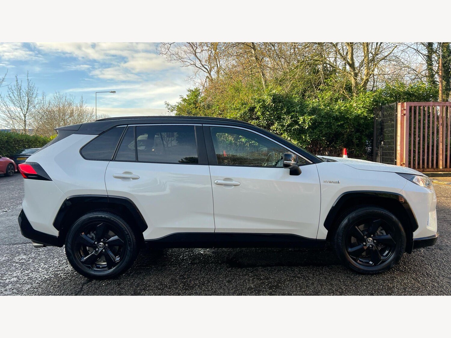 Used Toyota RAV4 2020 for sale - 77683869: Photo 18