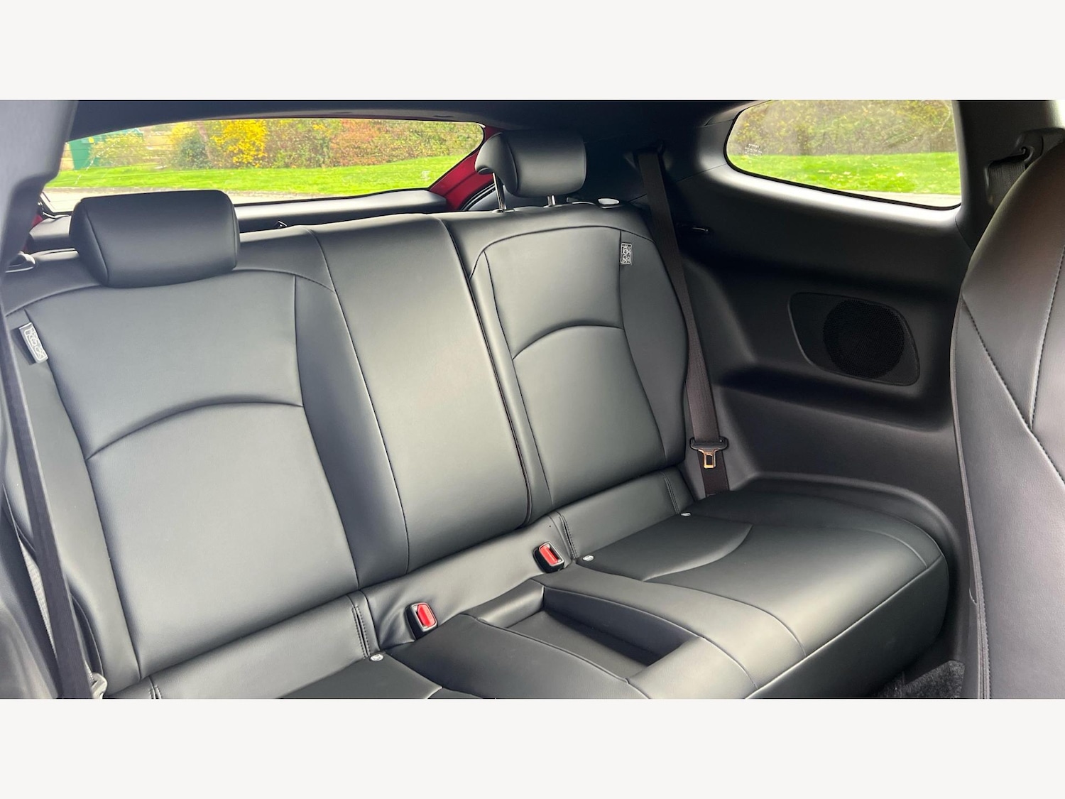 Used Toyota Yaris 2024 for sale - 76336535: Photo 14