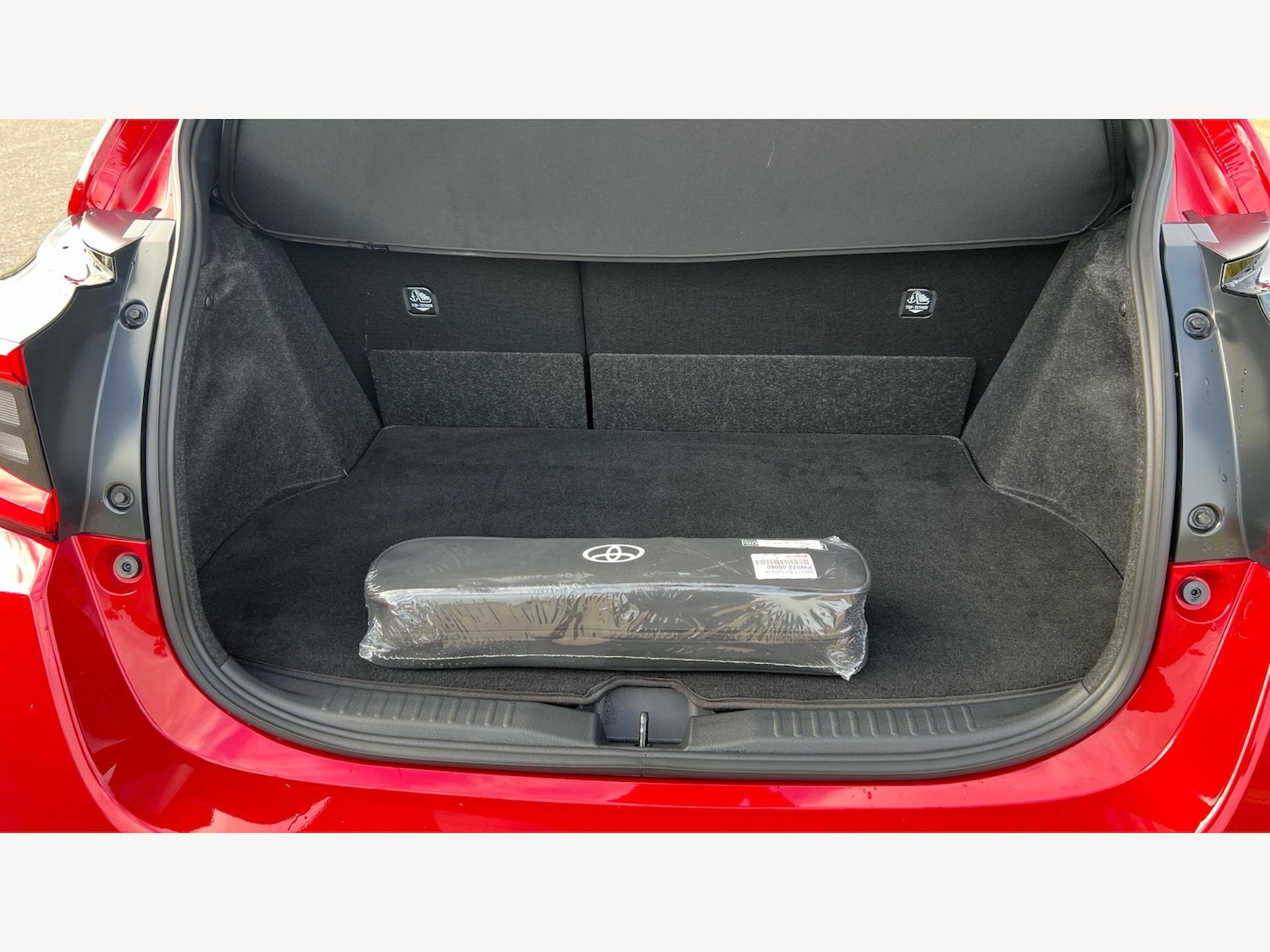 Used Toyota Yaris 2024 for sale - 76336535: Photo 16