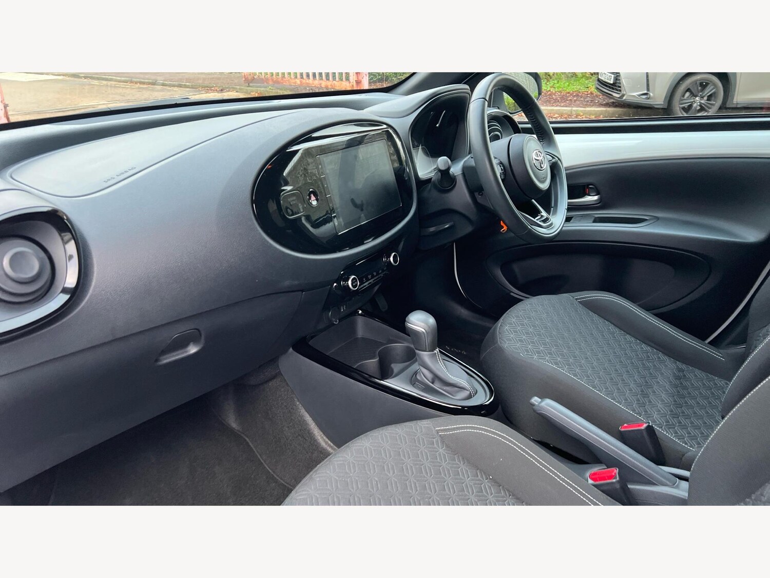 Used Toyota Aygo X for sale - 76728042: Photo 12