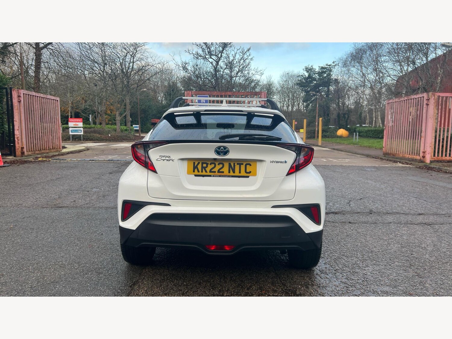 Used Toyota C-HR for sale - 77230536: Photo 21