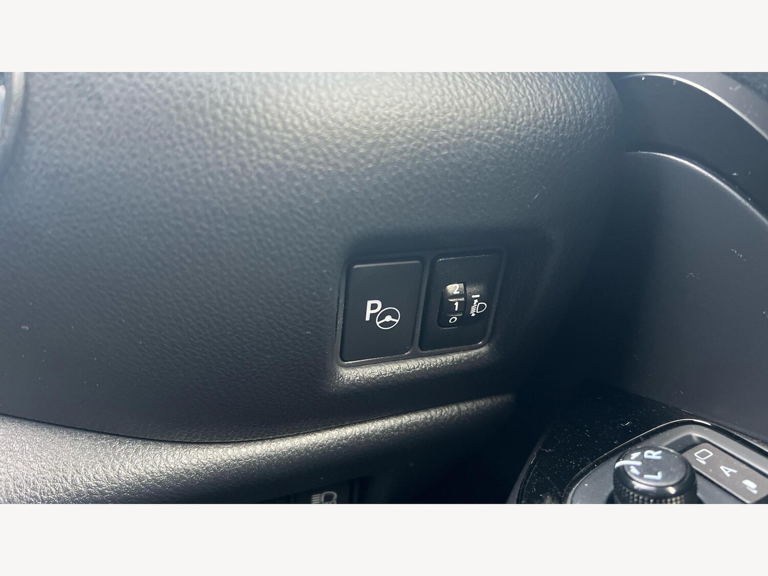 Used Toyota C-HR for sale - 77230536: Photo 23