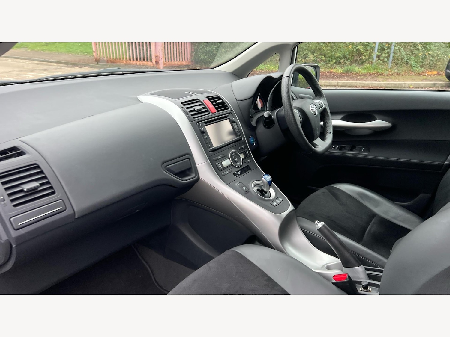 Used Toyota Auris 2012 for sale - 77039731: Photo 12