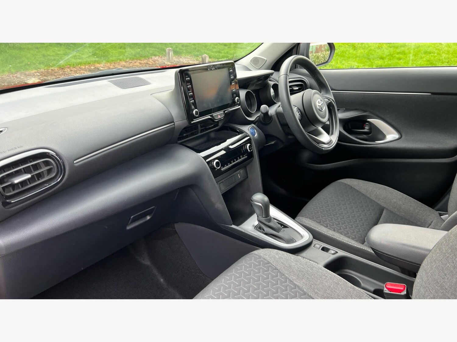 Used Toyota Yaris Cross 2023 for sale - 76083986: Photo 12