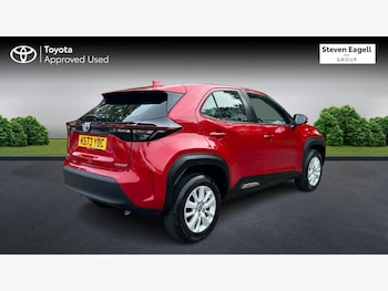 Used Toyota Yaris Cross 2023 for sale - 76083986: Photo 2