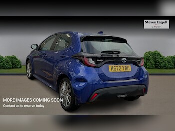 Used Toyota Yaris 2023 for sale - 77320366: Photo