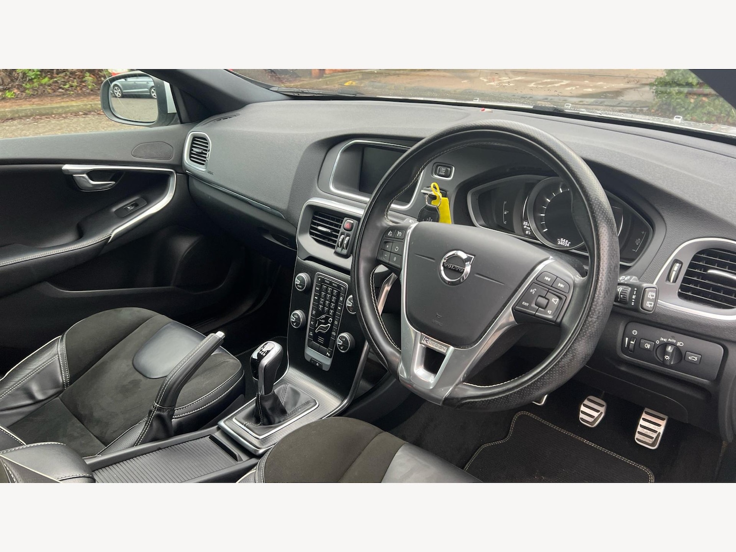 Used Volvo V40 2016 for sale - 77538284: Photo 13