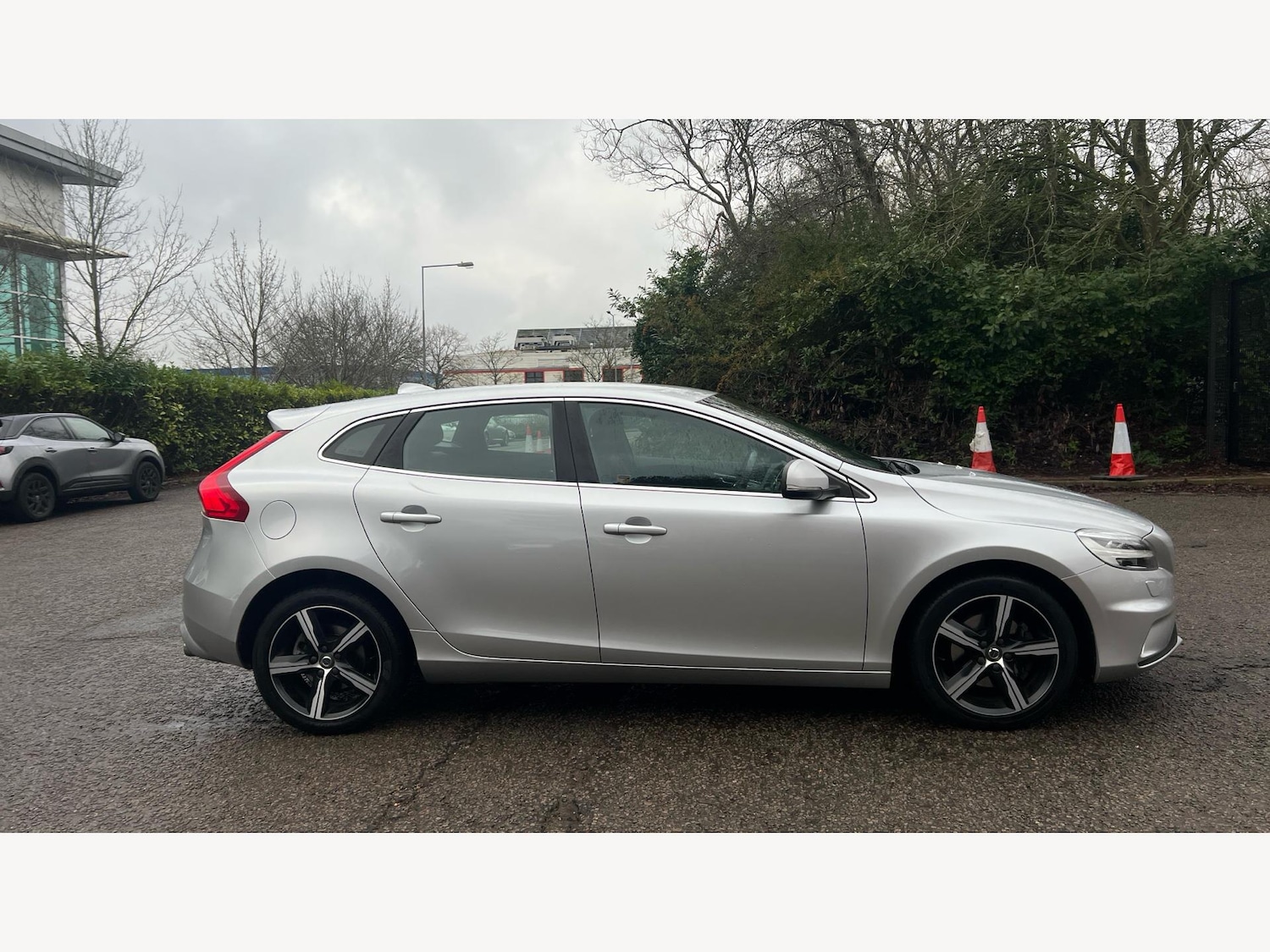 Used Volvo V40 2016 for sale - 77538284: Photo 18